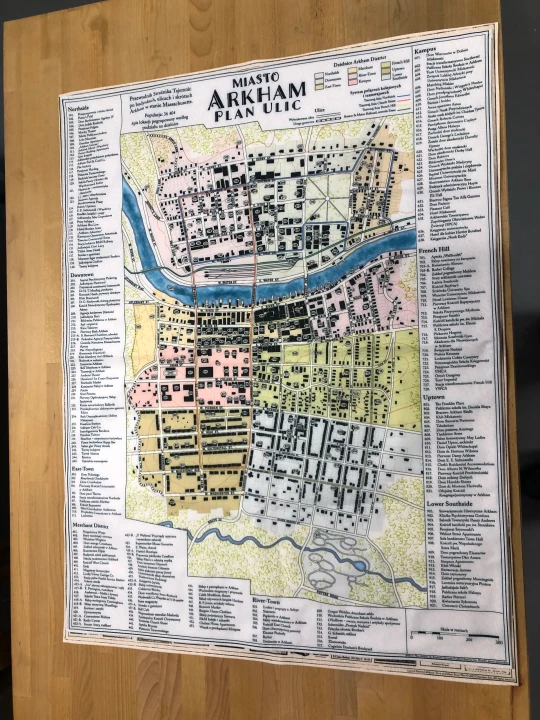 Mapa Arkham, Zew Cthulhu,  druk pod zamowienie, personalizowany druk tkanin,  Mapa drukowana na softshellu. Zbliżenie na tkaninę, księga strażnika Plan Ulic,